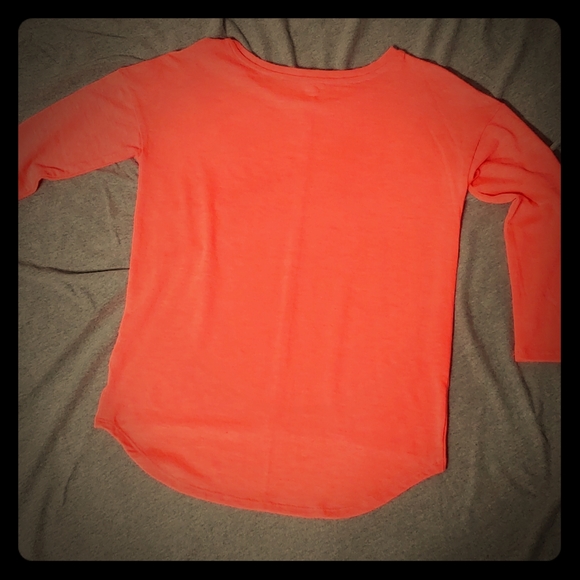 Old Navy * Neon Pinkish Orange Shirt * 3/4 Sleeve Top * Asymmetrical Shirt - Picture 5 of 9